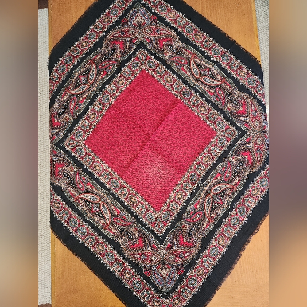 Elegant Red and Black Paisley Scarf